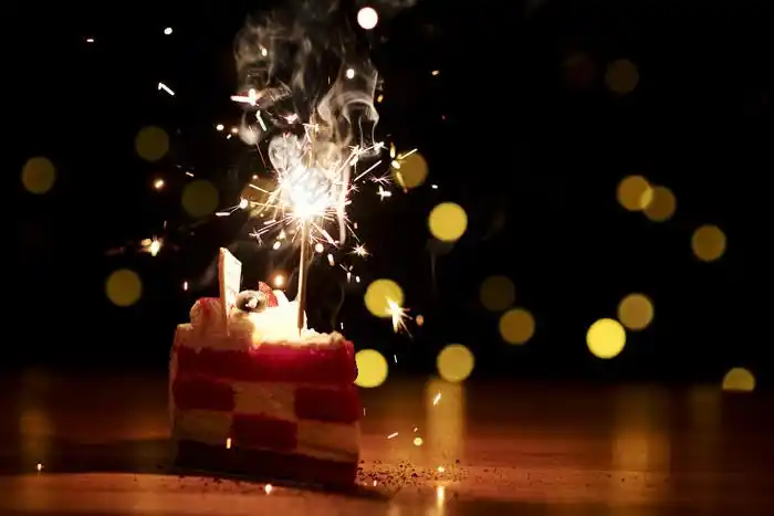 浪漫烟火生日蛋糕