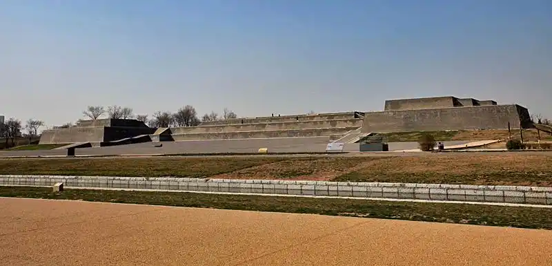 含元殿-唐长安城大明宫遗址