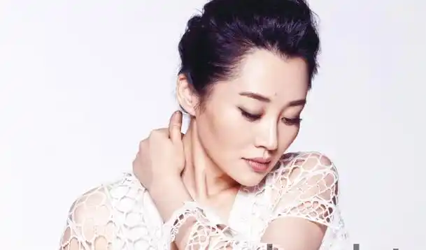 许晴51岁仍单身,被问及私人生活问题时,直接霸气回复7个字_本人_生活