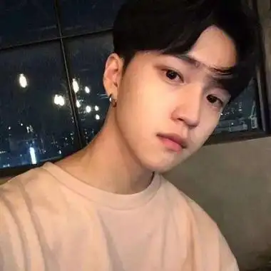 很酷男生超级帅又很霸气的冬季头像 很酷又很霸气的男生帅气头像_男生