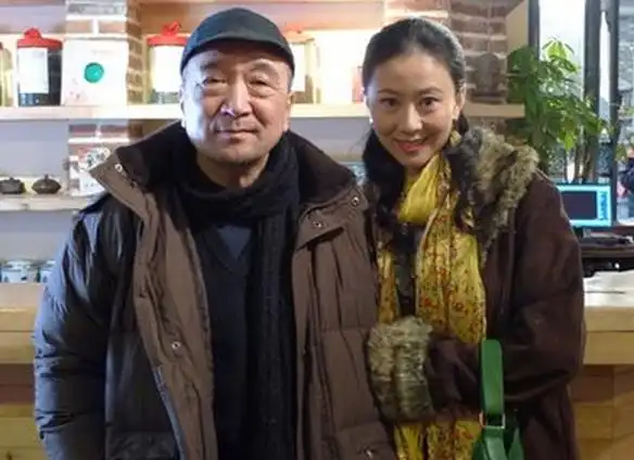 图李保田妻子胡英照片我想做个好老头儿