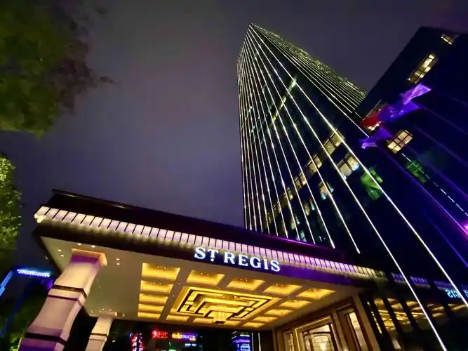 自开业以来,长沙瑞吉酒店一直是稳重长沙的酒店排名最高的酒店之一,本