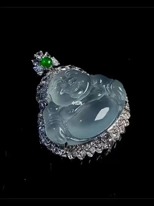 翡翠白冰佛公吊坠冰透圆润大肚能容