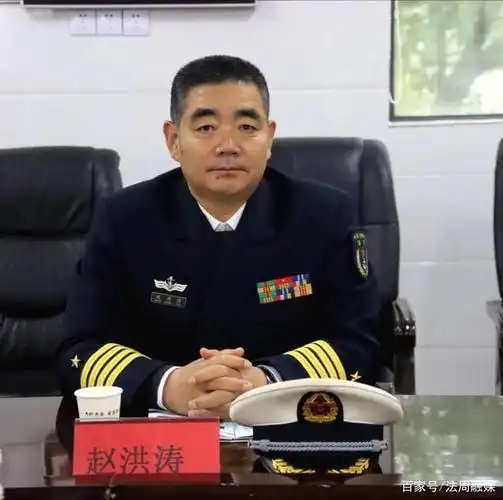 海军大连舰艇学院研究生大队赵洪涛大校