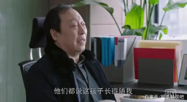 老蒙遇上苏大强,两句话讽刺他自大自私的本性,苏大强还乐呵呵?