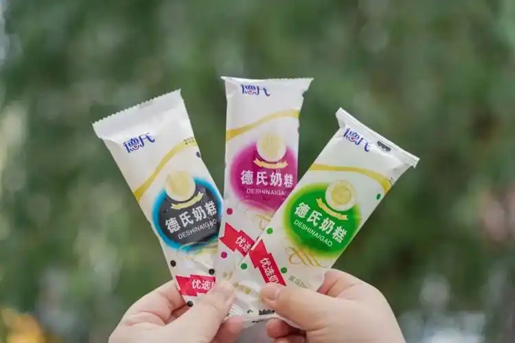 德氏鲜奶糕 5角/根