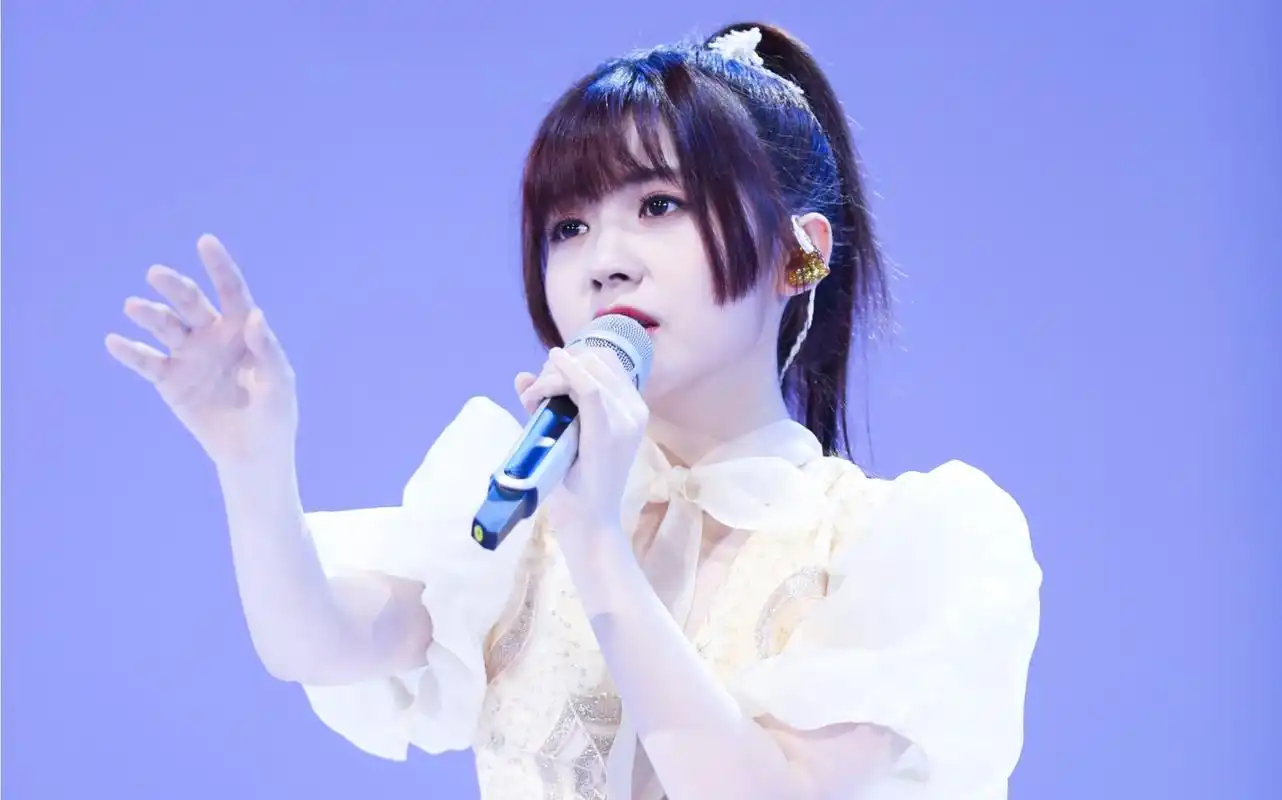 明日之子水晶时代火箭少女101小七赖美云花千骨主题曲年轮诠释肢体