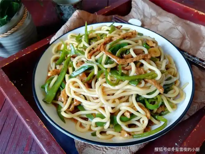 原创学会这13道面条做法,各地风味都有,不用去面馆吃和点外卖了