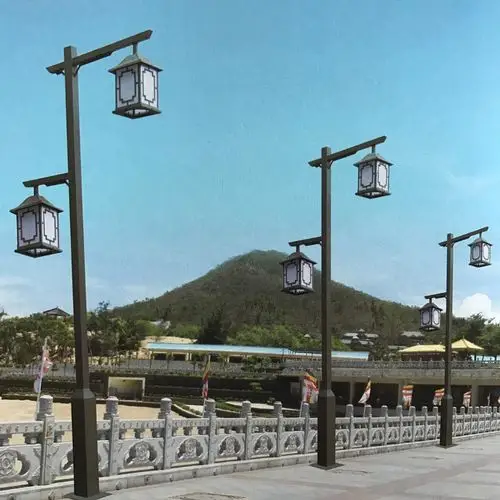 荣煌 光源40瓦 对角280 高8米 120方管 定制仿古路灯