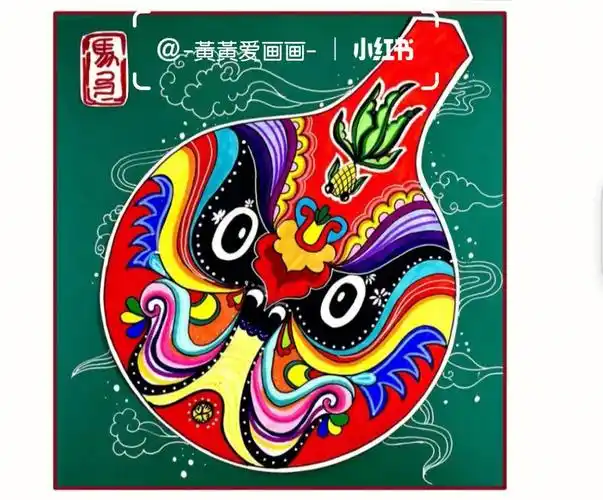 挂在墙上的文化马勺脸谱