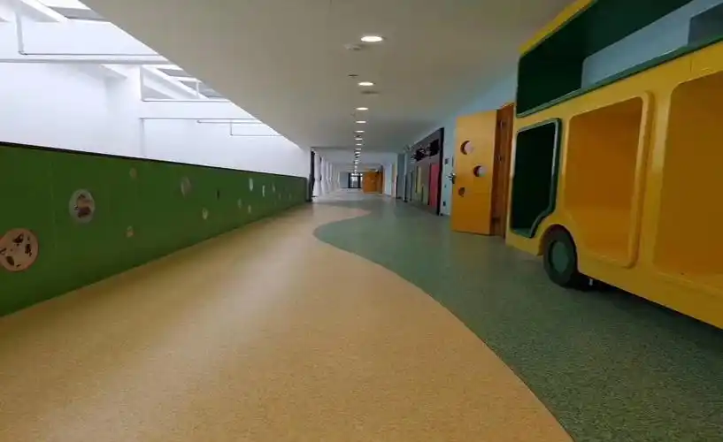 厂家详解幼儿园地胶以及参数要求_地板