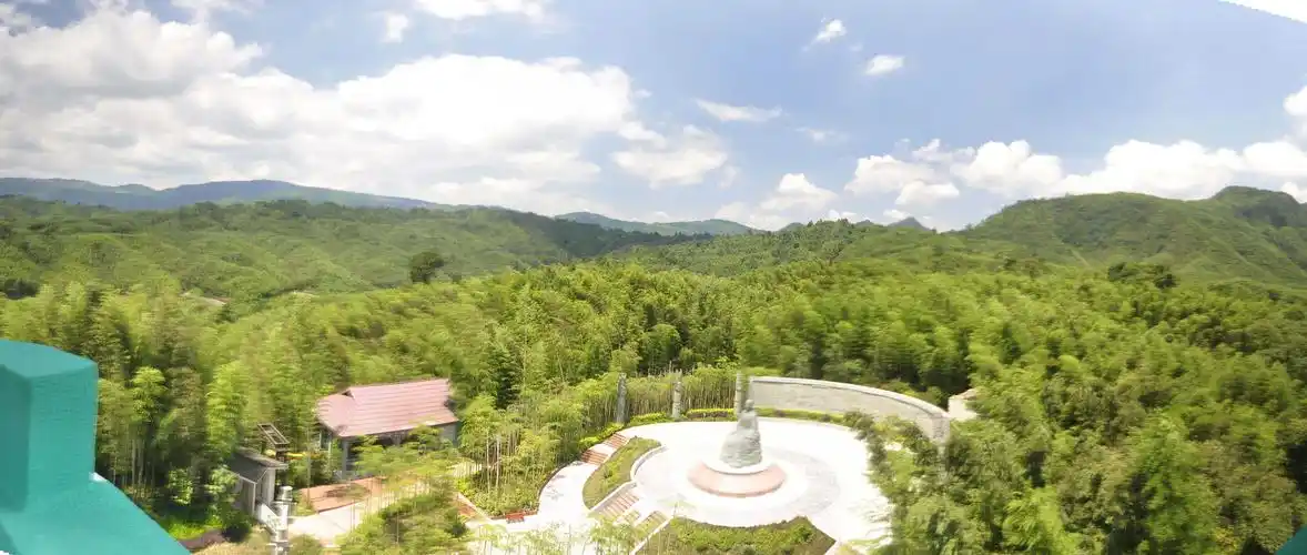 贵州省赤水有一个美丽的地方赤水竹海国家森林公园