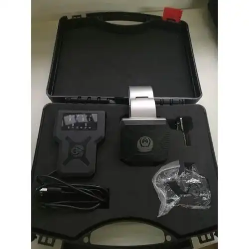 可定位防逃脱电子脚扣实现对罪犯智能管控组图