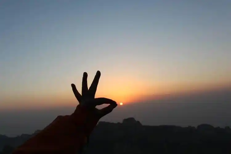 当最惊艳的时刻呈现在眼前,大家欢呼雀跃[鼓掌]新年