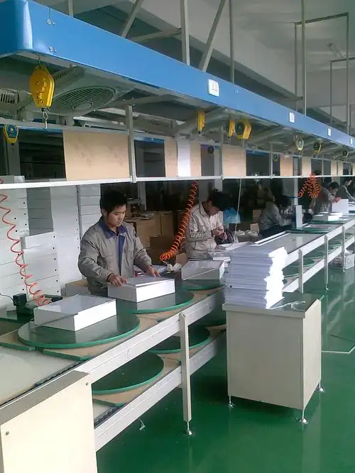 灯具上下流道装配线