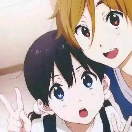 二次元玉子市场情侣