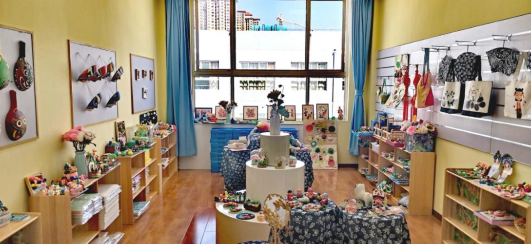 陕西服装工程学院-教育学院-手工制作实验室