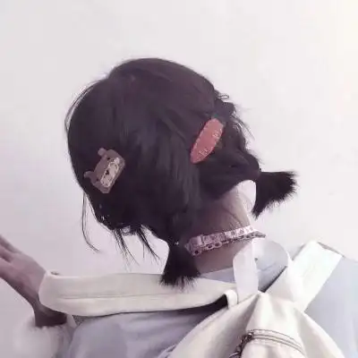 女生背影双马尾可爱头像 背影可爱萌女孩头像