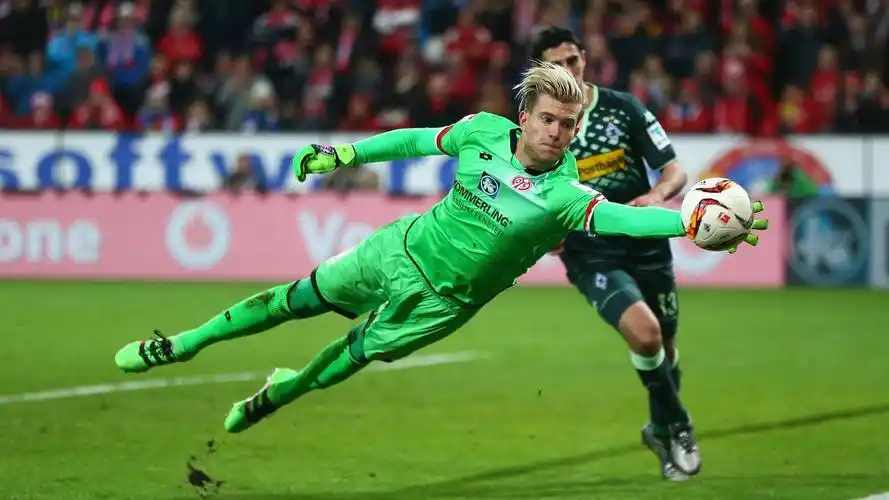 青少年守门员学习基本技术动作的几个阶段