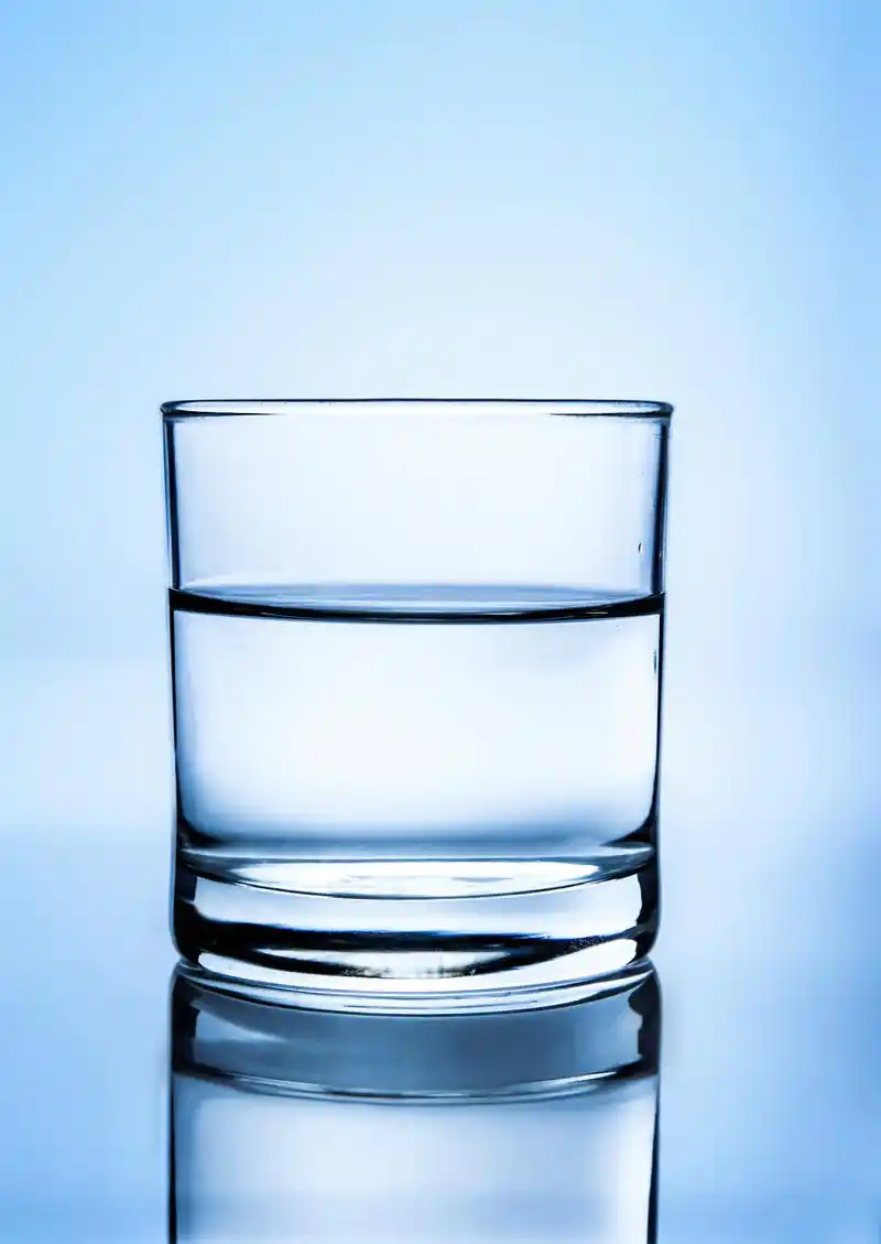 为什么不去看看剩下有水的那一部分呢,原来我们还有那么多,知足了.