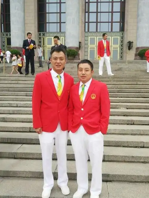 国乒主教练秦志戬:曾是国家队陪练,圈外妻子是他最坚强的后盾