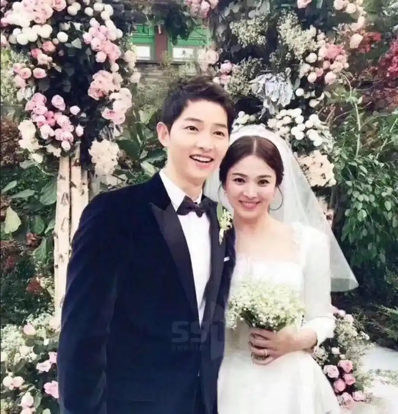 宋慧乔宋仲基离婚原来以前的谣言都不是谣言