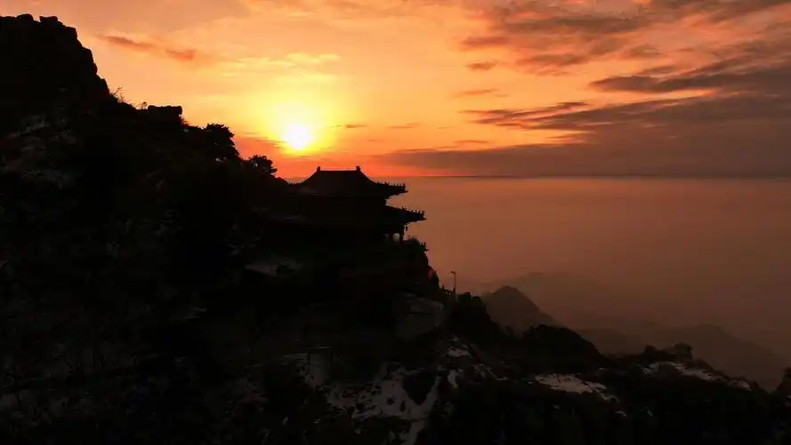 泰山旭日出美景 如诗如画令人醉