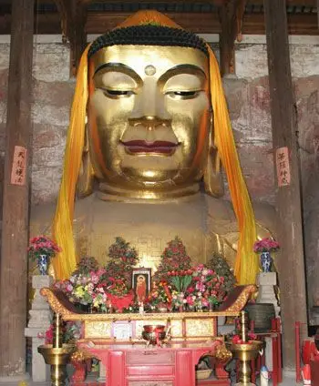 云龙山大石佛兴化寺大雄宝殿兴化寺天王殿兴化寺祖堂标签:寺院|专题