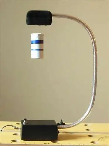 高手制作的磁悬浮玩具(atmega168 电磁铁 感应器)