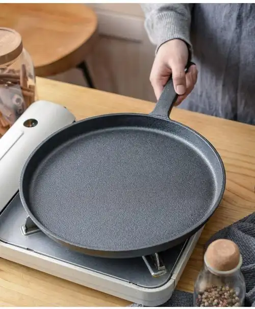 铸铁烙饼锅家用山东杂粮煎饼鏊子手抓饼锅加厚平底锅无涂层不粘锅口径