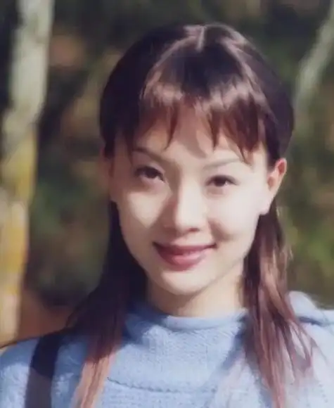 47岁陈数在中戏上课上热搜,精神气质却远超同龄!