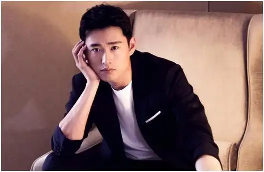 王彦霖个人资料介绍身高体重(因一个反派角色被亲妈)(3)