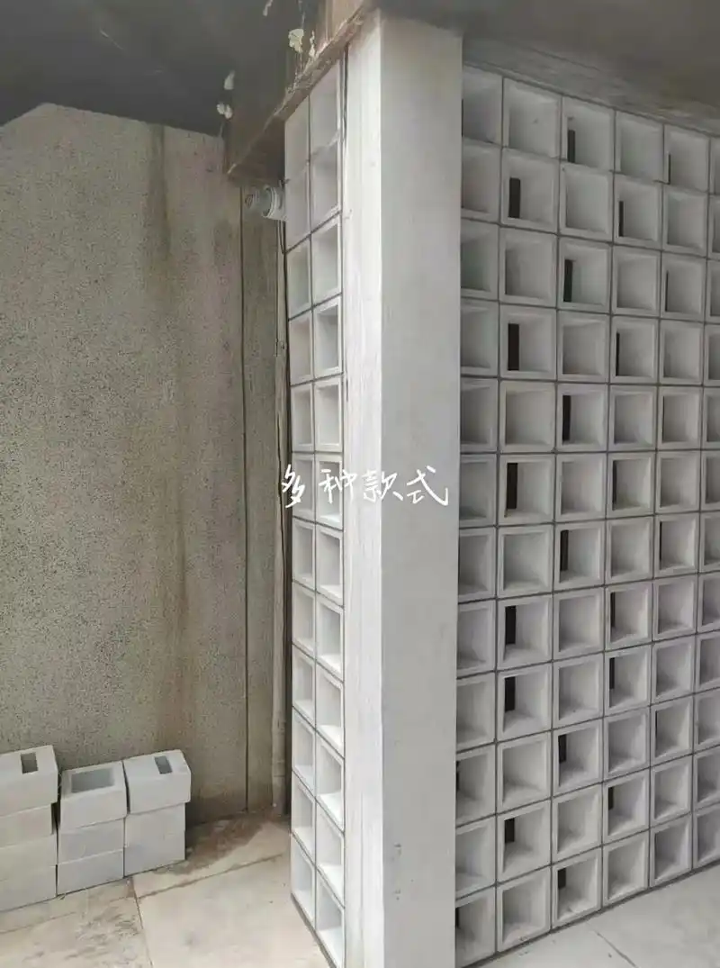 网红水泥空心砖立体砌块装饰隔断背景镂空砖单多孔砖清水混凝土砖