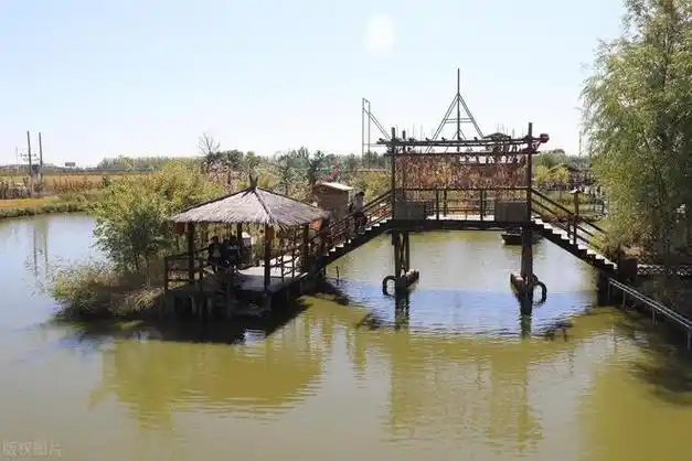 辽宁盘锦北旅田园风景区开放迎来游客热潮