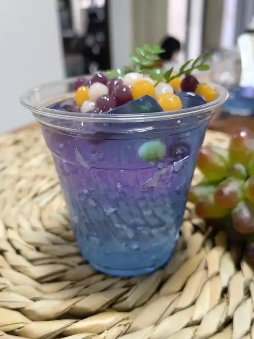 单向度的懒做的星空冰粉