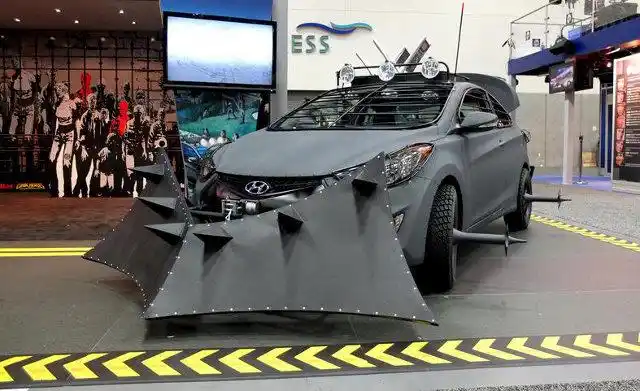 丧尸危机爆发日必备末日战车