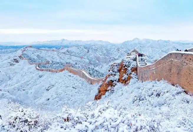北国风光,千里冰封,万里雪飘#最美的中. 来自旅游播报 - 微博