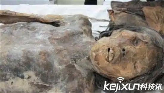 考古学家正在进一步研究,千年女尸不腐烂的秘密,期待考古学家的发现