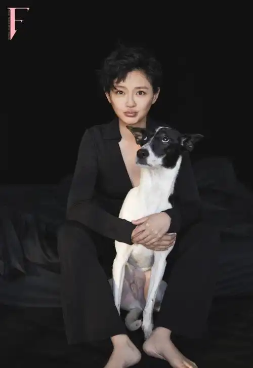 大s短发图片43岁大s剪超短发拍大片