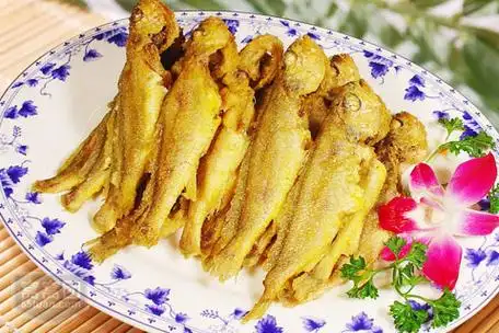 酥炸小黄花鱼
