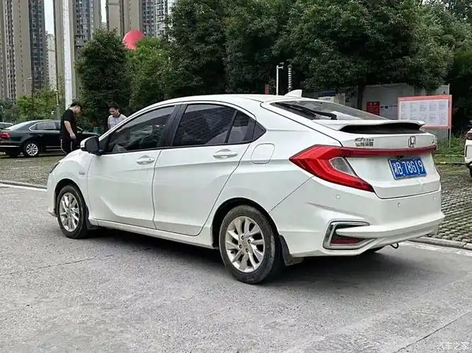 17款本田竞瑞1.5l ctv经典,19年上牌,行驶4.90