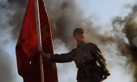 决战最后时刻,六勇士纵身一跃,让这场阻击战永远彪炳军史