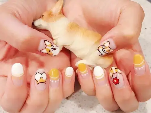 把爱宠"绘"进美甲!这才是花式晒宠物的最高境界