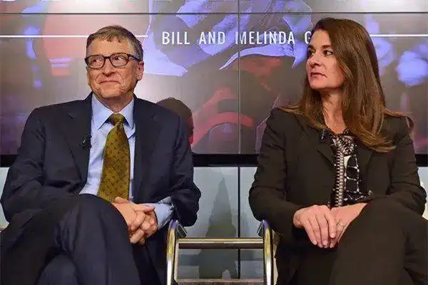 比尔盖茨|巴菲特|梅琳达·盖茨|微软_网易订阅