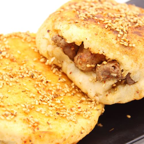 烧烤烤饼东北夹串佳木斯特色孜然麻辣辣味烤串包点