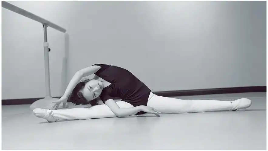 老师,有没有不练基本功的舞蹈?答案是:有!