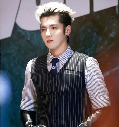 吴亦凡被判13年,当初力挺他的3位重量级女人,如今过得真惨