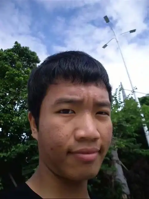 只要学会使用美颜丑男轻松秒变靓仔图16615是初中(那时候好自卑