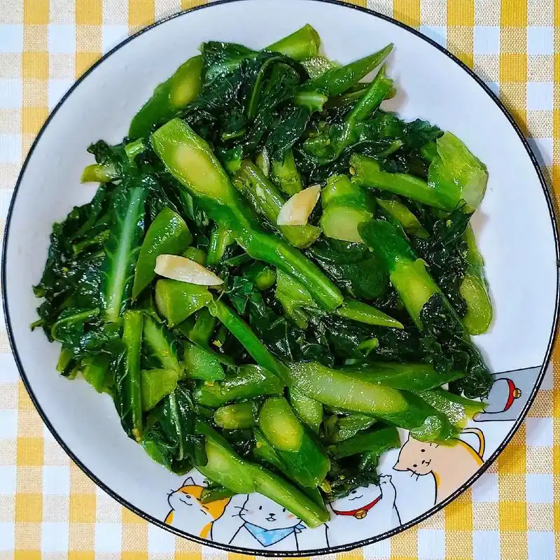 家常快手菜 炒芥兰.
