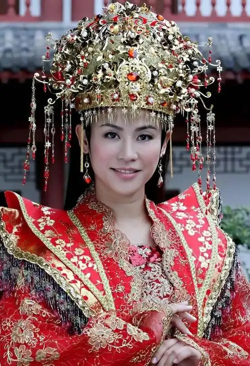 王宝钏挖野菜是什么梗